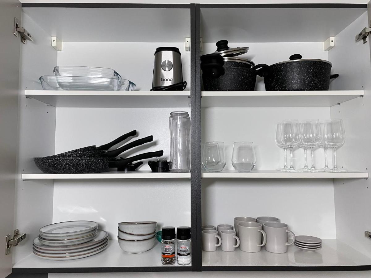 Central Comfy Apartment - Self Check-In Graz Bagian luar foto